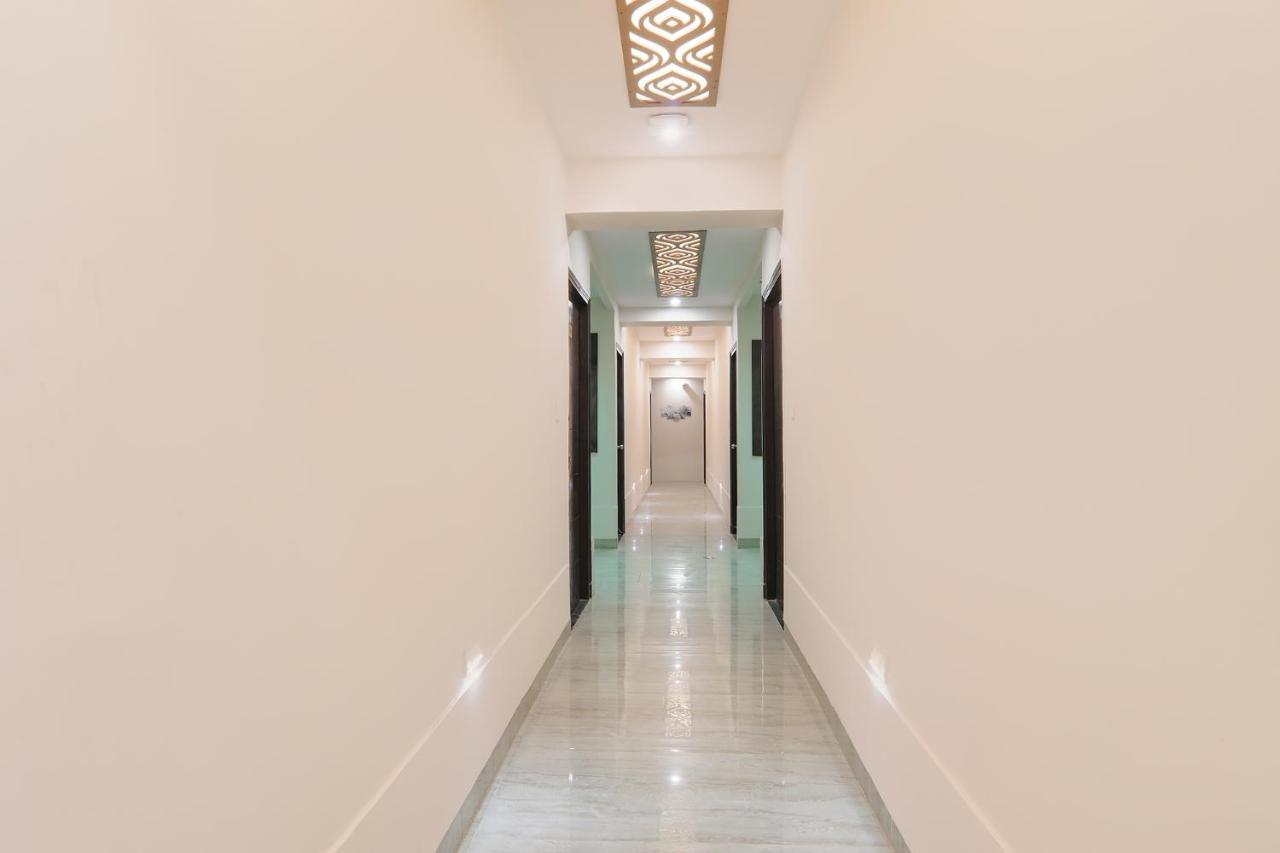 Hotel Fabhotel Silver Stone Lucknow