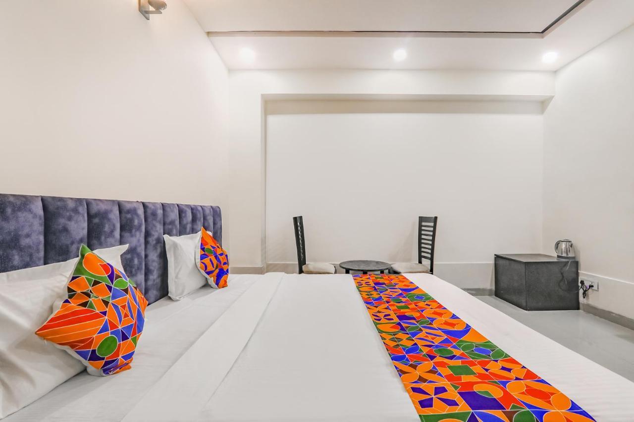 Hotel Fabhotel Silver Stone 3*