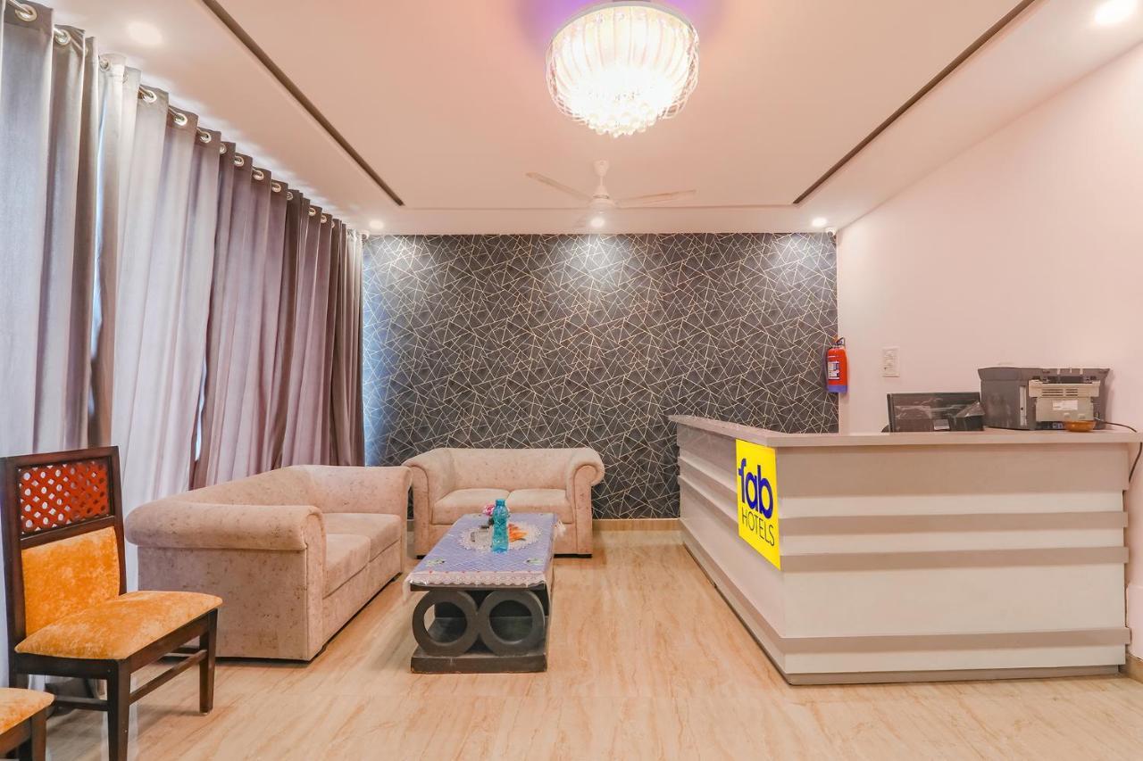 Fabhotel Silver Stone Hotel